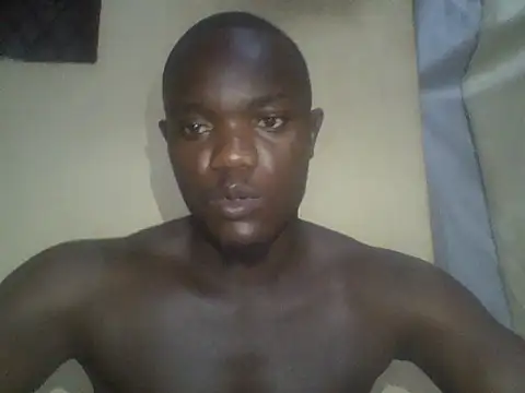 UsTwo  online show from 11-27-25, 03:25