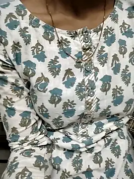 Roja   online show from 11-26-25, 12:39