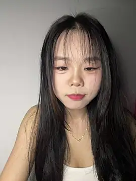 Kiee-lee online show from 03-12-26, 06:03