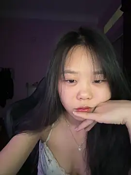 Kiee-lee online show from 05-14-26, 04:58