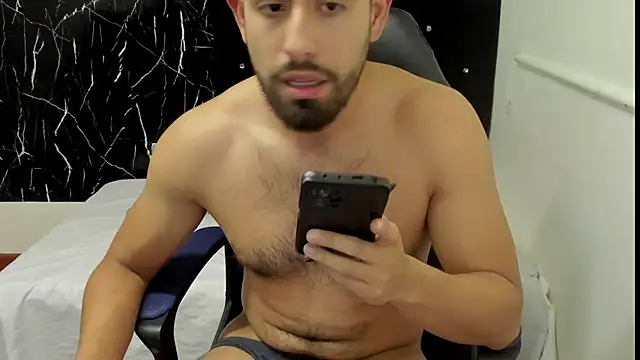 Snapshot of Juanortba99 chatting on 11-27-25, 09:28 Juanortba99 online show from 11-27-25, 09:28