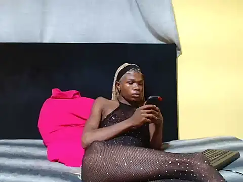 WildHornyTiger18 online show from 02-05-26, 07:40