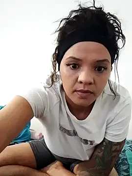 Snapshot of Cadence28 chatting on 11-21-25, 08:46 Cadence28 online show from 11-21-25, 08:46