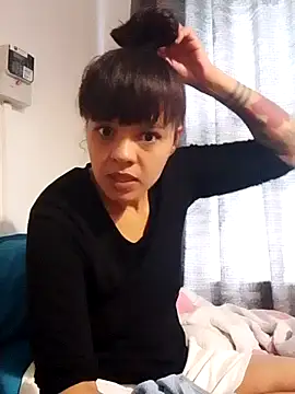 Snapshot of Cadence28 chatting on 11-29-25, 04:37 Cadence28 online show from 11-29-25, 04:37