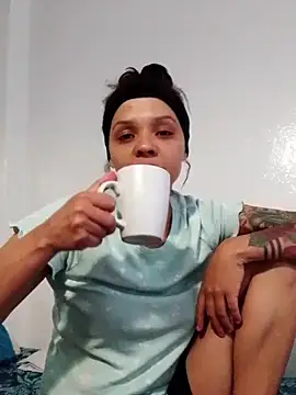 Snapshot of Cadence28 chatting on 12-14-25, 11:15 Cadence28 online show from 12-14-25, 11:15