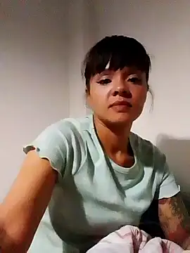 Snapshot of Cadence28 chatting on 12-18-25, 07:09 Cadence28 online show from 12-18-25, 07:09