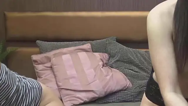 Snapshot of JasminAndAlyssa chatting on 01-29-25, 11:35 JasminAndAlyssa online show from 01-29-25, 11:35