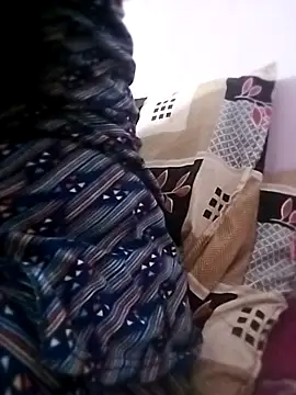 Priya Sharma04 online show from 04-13-26, 06:46