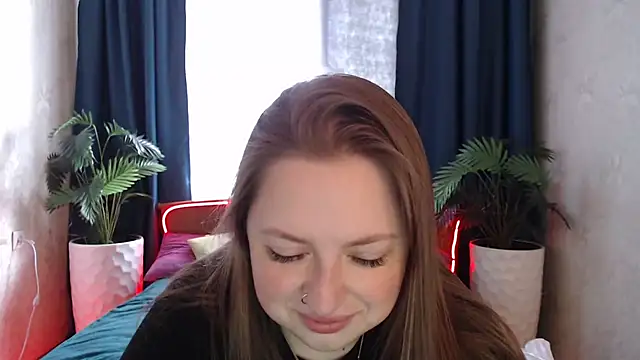 Snapshot of GirlPlayer chatting on 04-22-26, 10:17 GirlPlayer online show from 04-22-26, 10:17