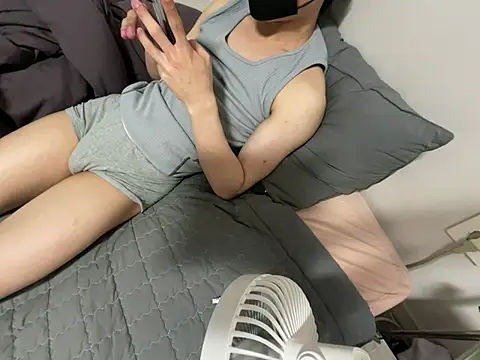   kim online show from 05-14-26, 02:57