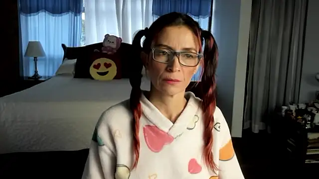 Charlotte-Willson online show from 02-03-26, 10:48