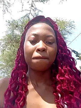 Sweethoneypot25 online show from 02-06-26, 12:08