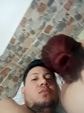 Snapshot of julianDrex chatting on 11-27-25, 02:13 julianDrex online show from 11-27-25, 02:13