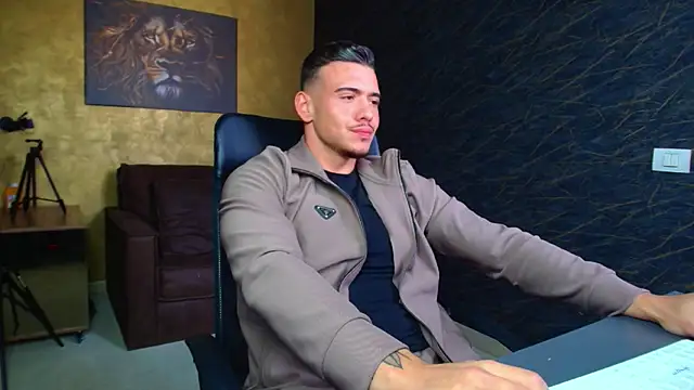 ElijahThorne online show from 04-24-26, 06:38