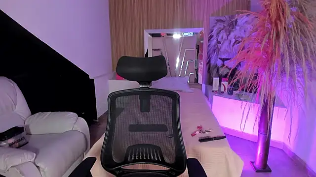 RenataMason online show from 03-25-26, 04:51