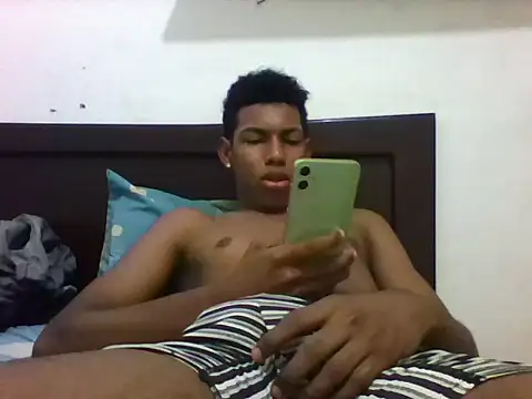 Snapshot of sexeltk chatting on 12-22-25, 05:54 sexeltk online show from 12-22-25, 05:54