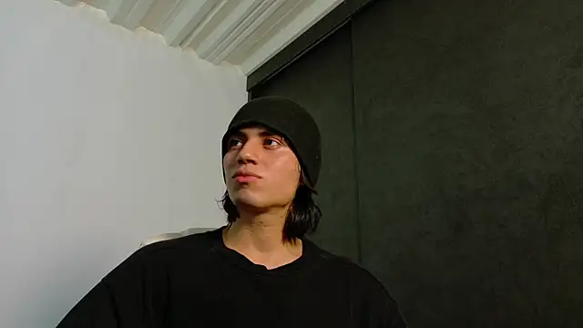 eren jeager online show from 07-10-26, 02:16