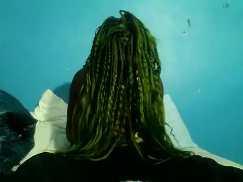 VirginPrincess06 online show from 03-22-26, 12:30