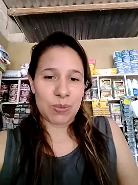 MIA-LARIOS online show from 03-08-26, 02:32