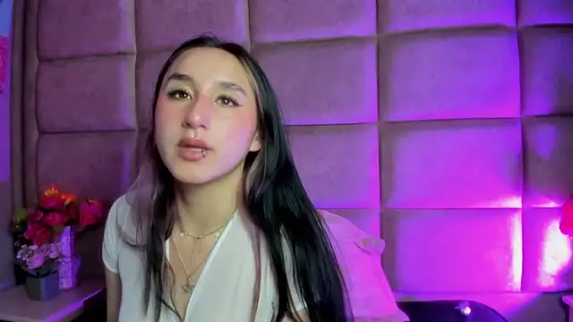 CharlotteStuart online show from 03-21-26, 08:30