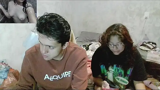 Snapshot of Giby_Grace chatting on 06-17-26, 10:43 Giby Grace online show from 06-17-26, 10:43