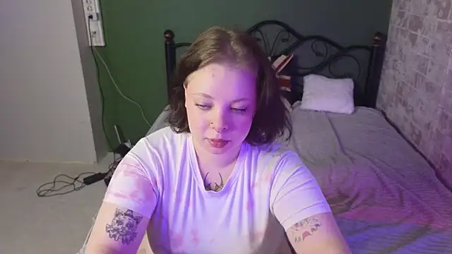 Snapshot of Vlada_vv chatting on 07-05-26, 12:50 Vlada vv online show from 07-05-26, 12:50