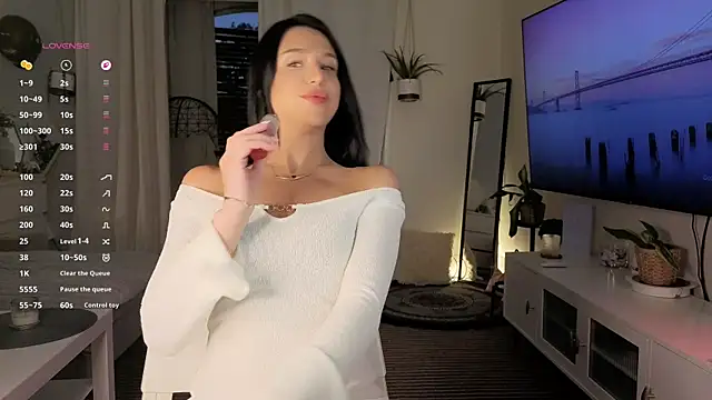 ShyColette online show from 04-13-26, 07:58