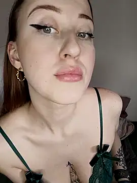 Susiee Redd online show from 03-23-26, 02:43