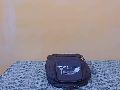 Honey Baby1 online show from 12-21-25, 06:09