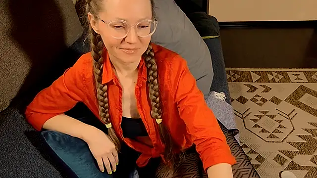 G0LDI online show from 04-12-26, 03:06