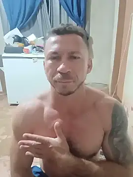 RobertoLuiz84 online show from 07-09-26, 03:32