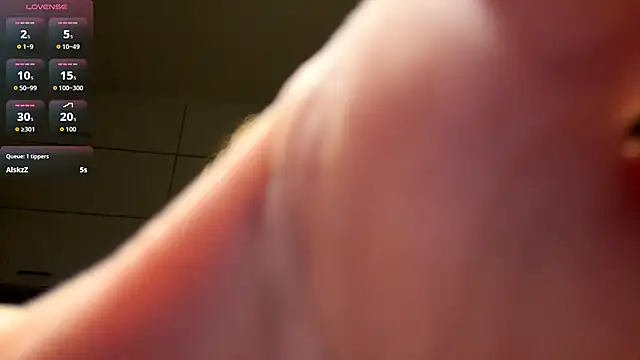 ElfriedaZwack online show from 02-18-26, 04:14