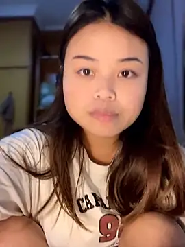 Toffee-00 online show from 04-15-26, 01:18