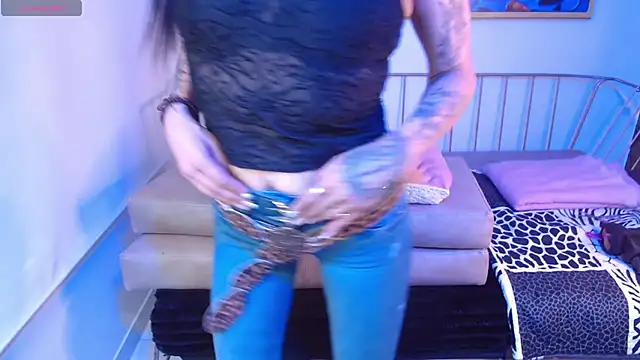 Roxanne vale online show from 03-19-26, 08:13