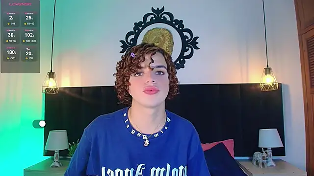 Skyee angel online show from 03-24-26, 08:14