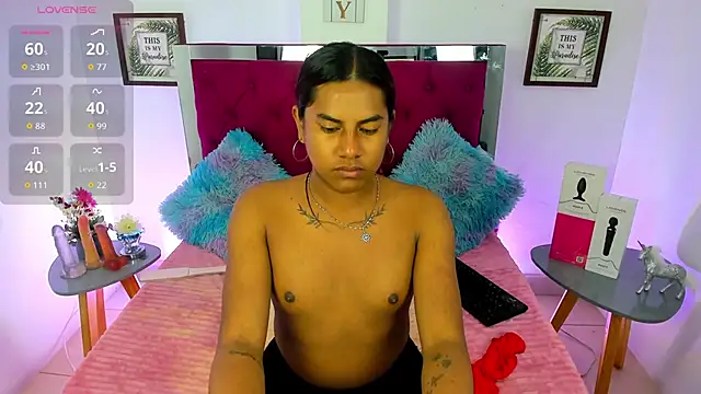 Samantha  F W online show from 11-27-25, 03:36