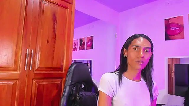 ValeryTs1 online show from 03-12-26, 06:14