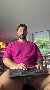 Valenthino Salvatore online show from 05-20-26, 10:49