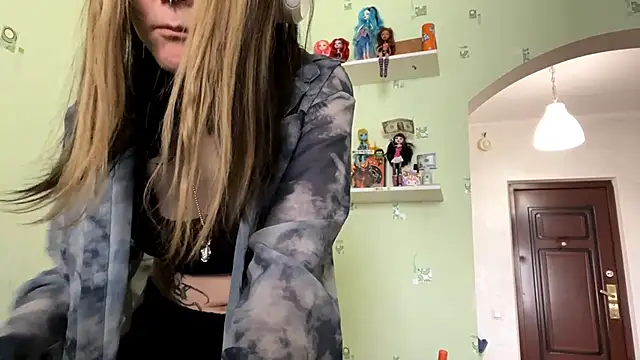 TraceeSchutt online show from 01-08-26, 11:56