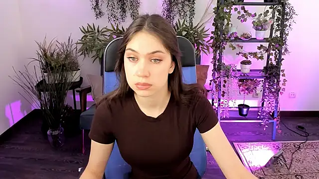 BlossomVesper online show from 11-28-25, 08:50