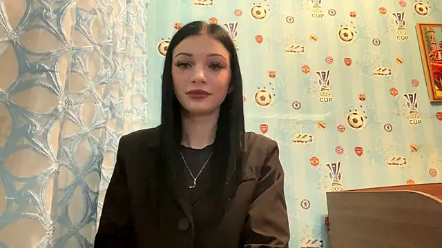 Snapshot of Joan_Meoweere chatting on 11-29-25, 04:26 Joan Meoweere online show from 11-29-25, 04:26