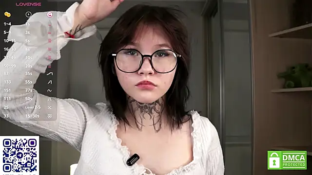 CaroleMyers online show from 11-30-25, 06:12