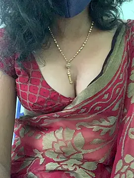 Snapshot of honeygirl6996 chatting on 06-10-26, 07:07 honeygirl6996 online show from 06-10-26, 07:07