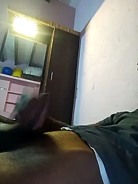 Karnataka-boy online show from 12-21-25, 11:06