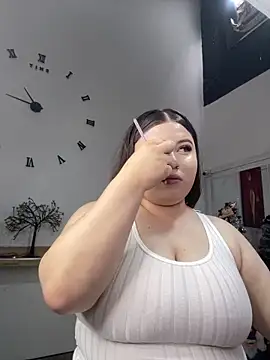 Kitty Bms  online show from 12-04-25, 08:28