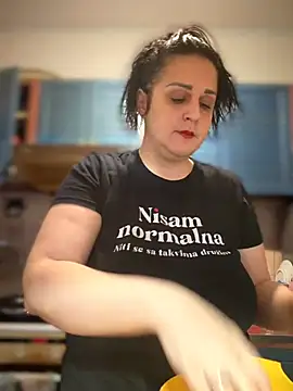 Snapshot of Mary_kansas_bbw chatting on 02-19-26, 01:18 Mary kansas bbw online show from 02-19-26, 01:18