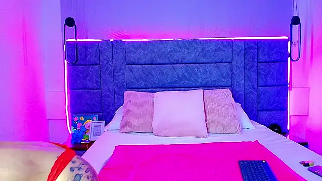 princess deimos   online show from 12-21-25, 06:59