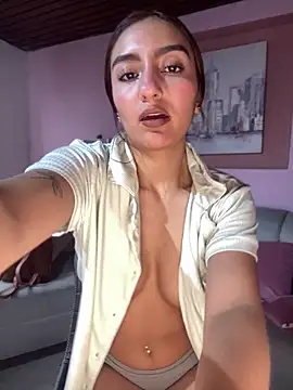 ZoeJohnson Pink online show from 11-28-25, 12:41