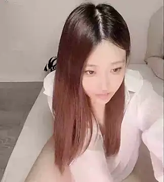 clara-cc online show from 06-05-26, 04:45