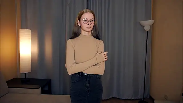 ToyaPletz online show from 11-26-25, 06:20